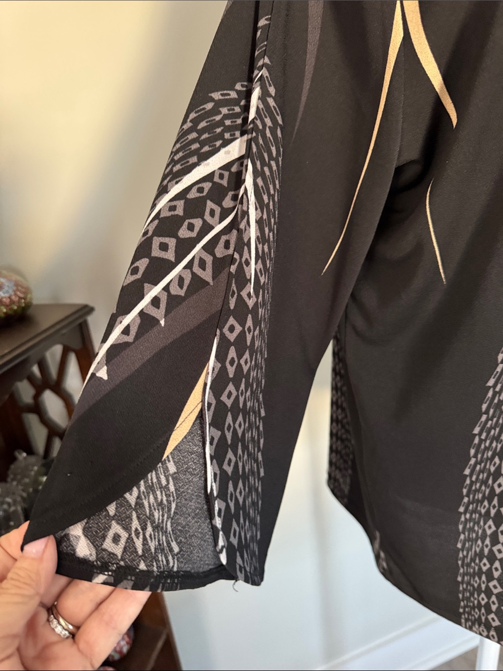 Chico's Black, Gold & White Abstract Flow Tunic - Picture 4 of 4